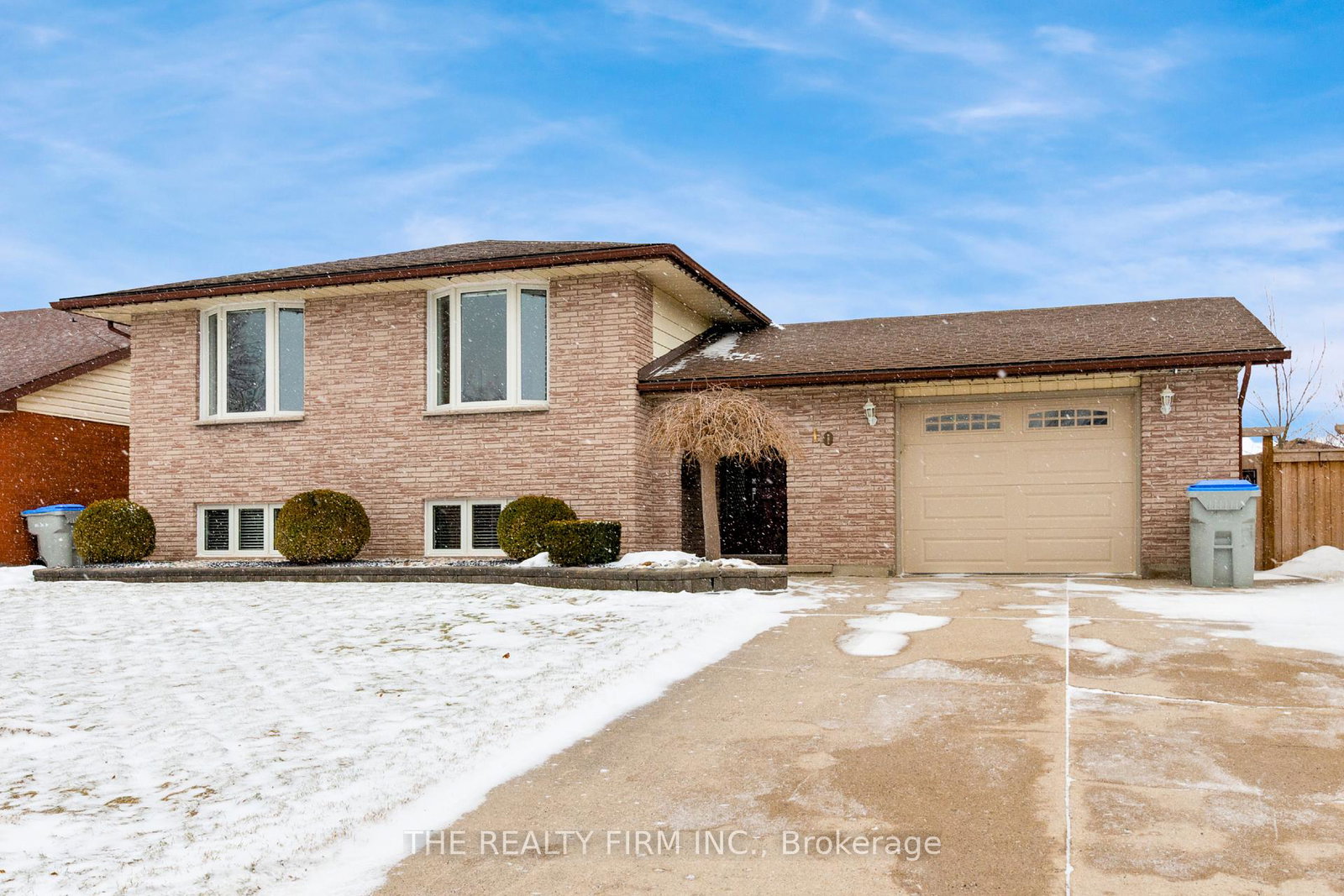 10-westgate-avenue-strathroy-caradoc-ontario-x12826394