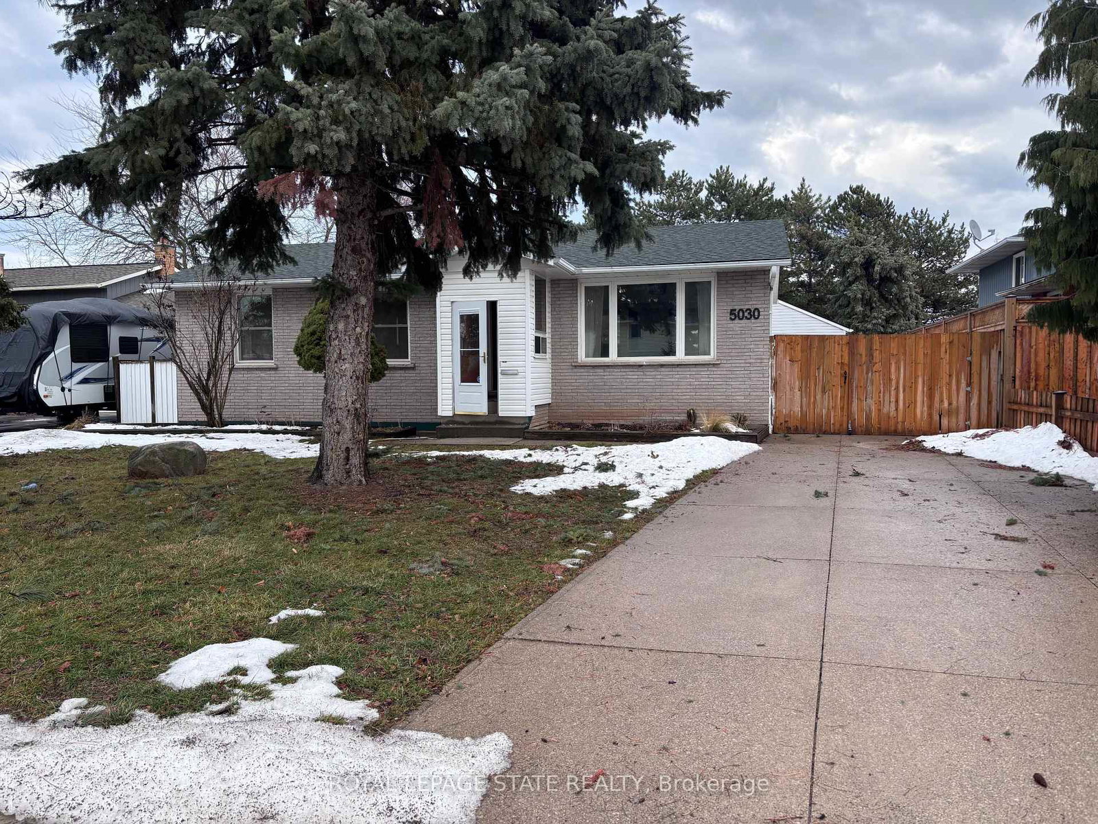 5030-hartwood-avenue-lincoln-ontario-x12826580