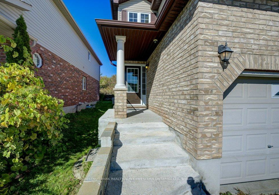 404-tealby-crescent-waterloo-ontario-x12826740
