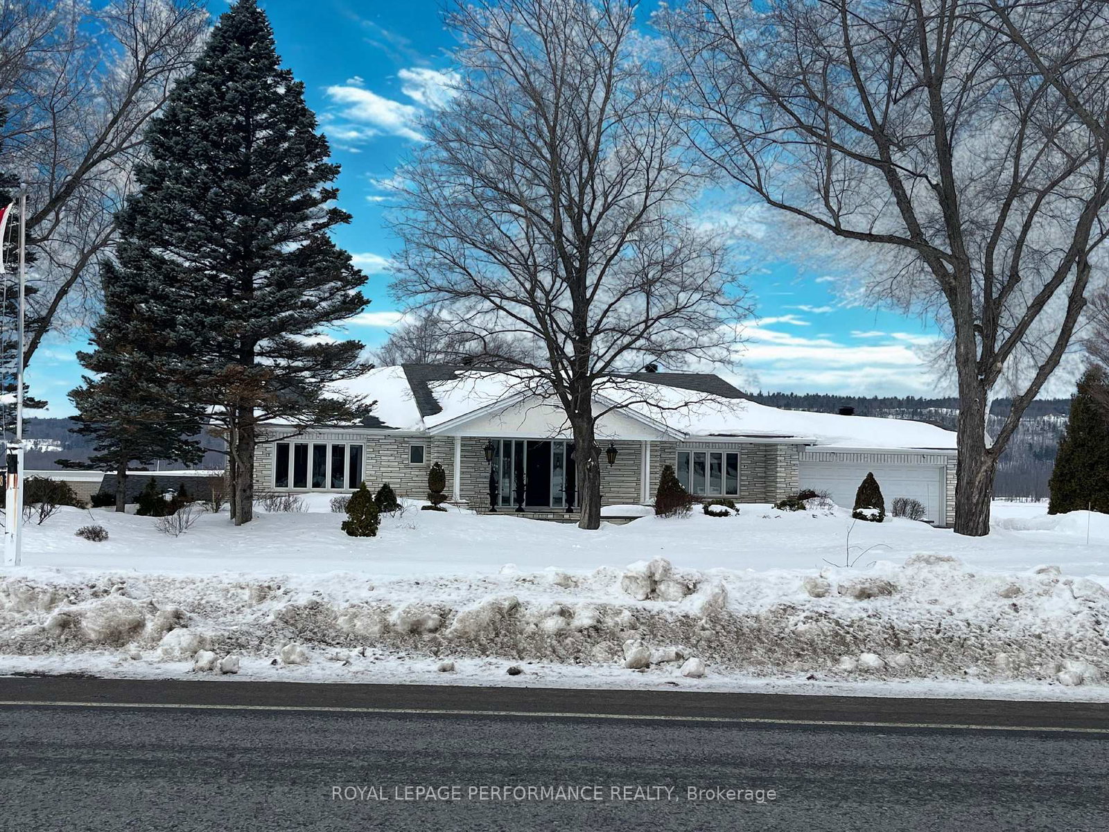 368-front-road-w-champlain-ontario-x12826864
