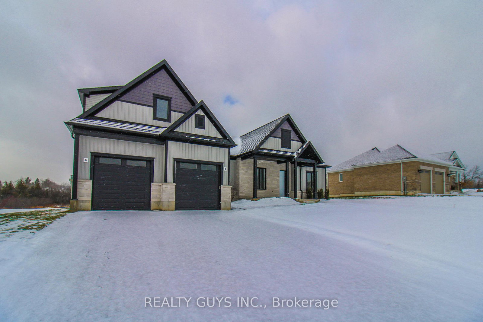 2424-gwendolyn-court-cavan-monaghan-ontario-x12827080