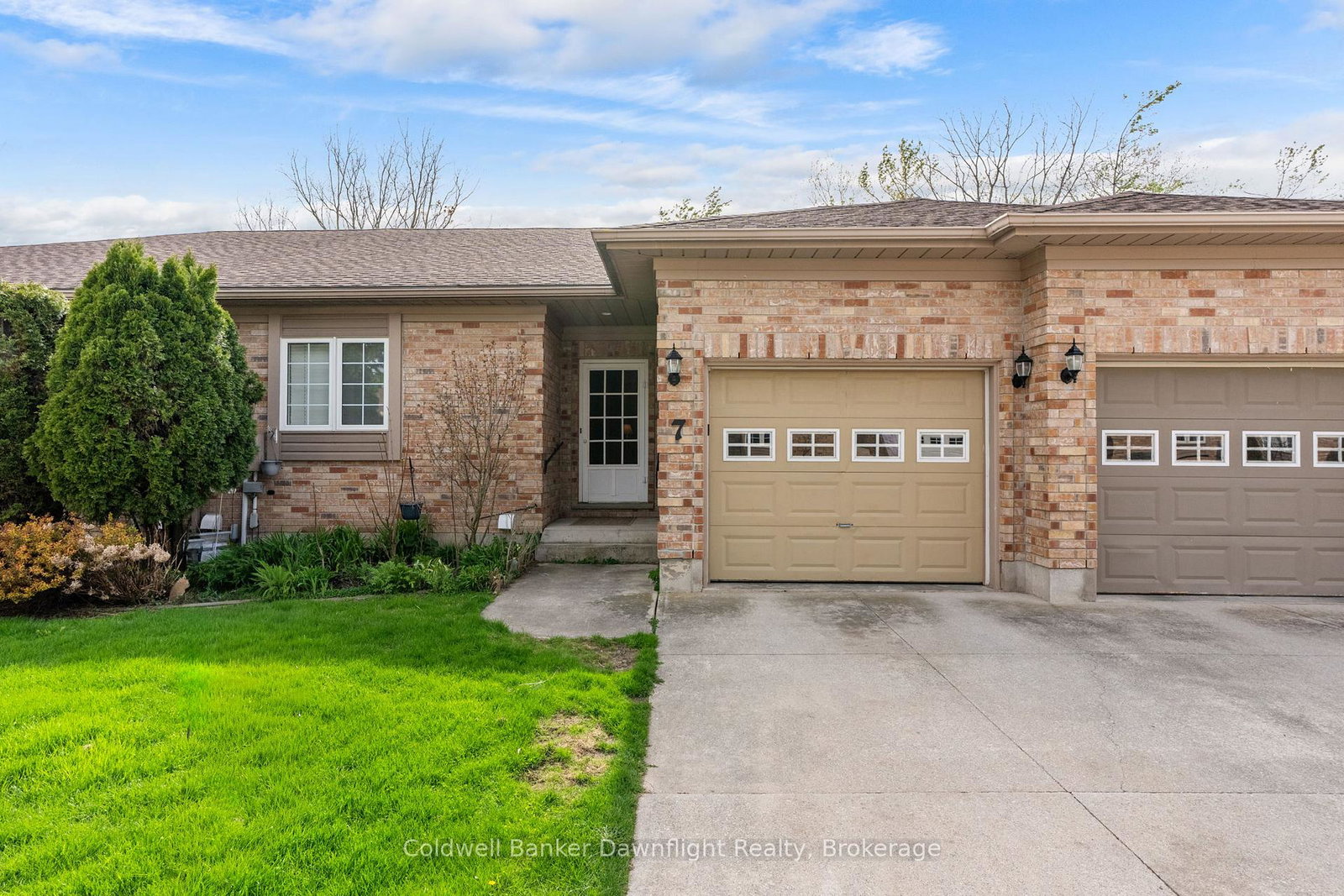 7-brookside-place-south-huron-ontario-x12827192