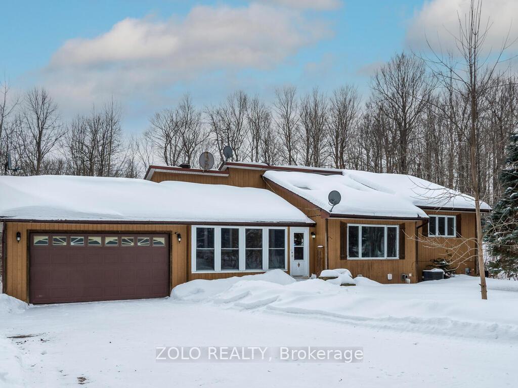 1183-ebbs-bay-road-drummondnorth-elmsley-ontario-x12827200