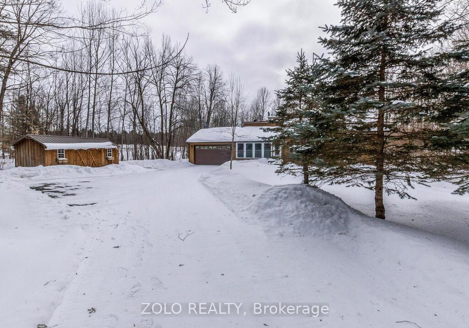 1183-ebbs-bay-road-drummondnorth-elmsley-ontario-x12827200