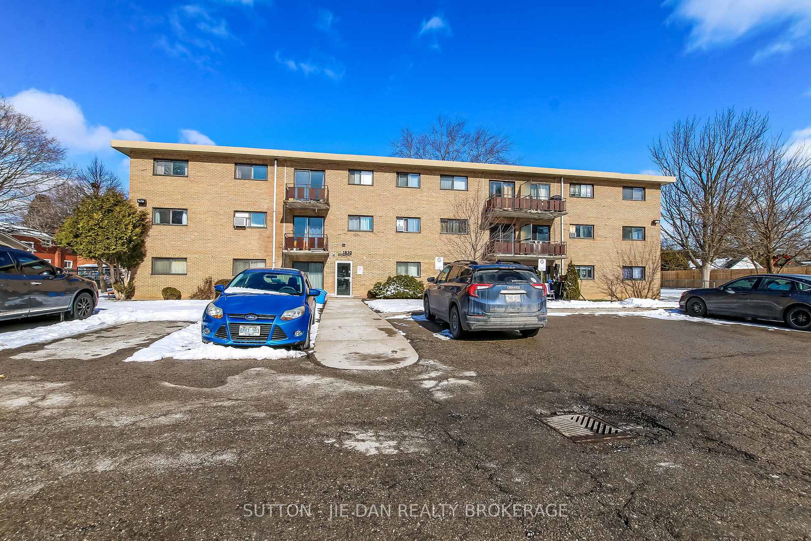 1830-dumont-street-london-east-ontario-x12827660