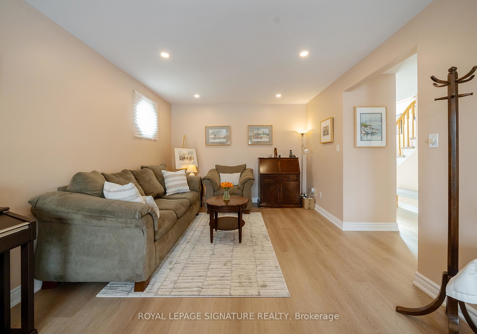 545-drummerhill-crescent-waterloo-ontario-x12827870