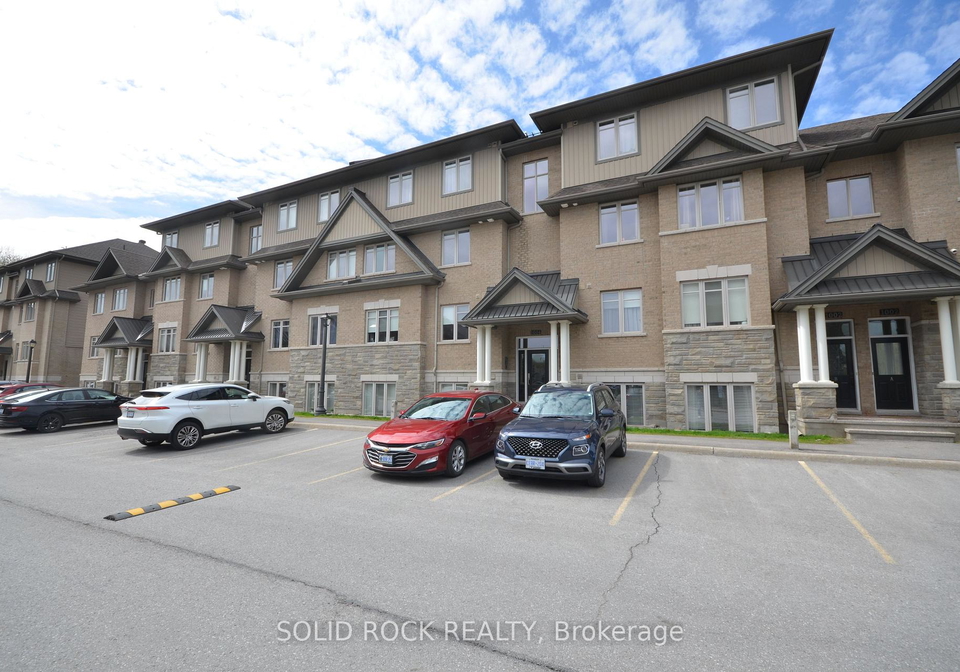1004-beryl-private-ottawa-ontario-x12828054
