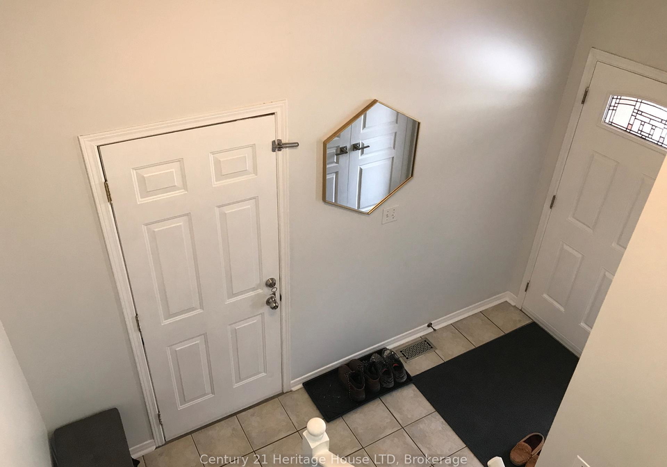 25-nelson-avenue-fort-erie-ontario-x12828246