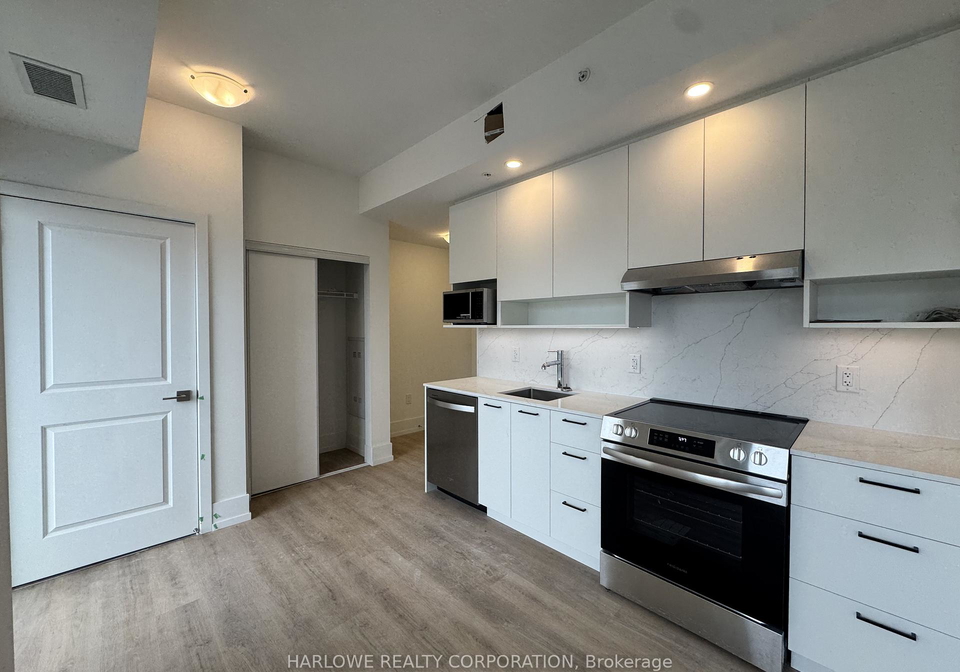 206-king-street-w-hamilton-ontario-x12828276