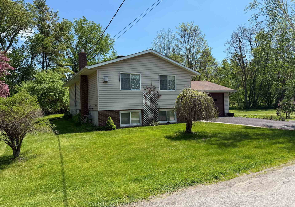 3-champlain-street-centre-hastings-ontario-x12828472