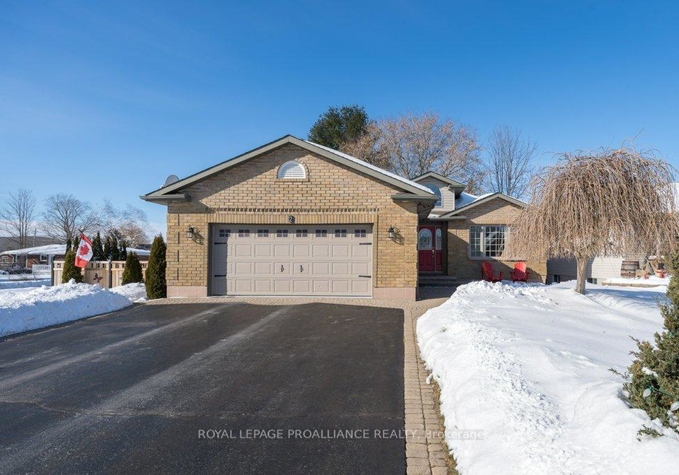 2-stonegate-crescent-quinte-west-ontario-x12828480