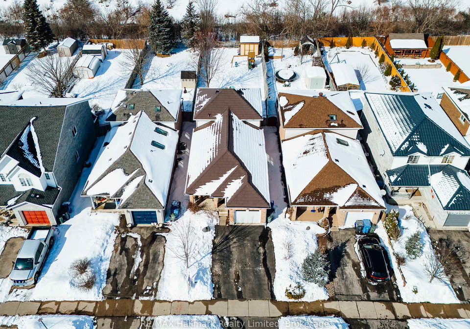 53-hewitt-lane-guelph-ontario-x12828496