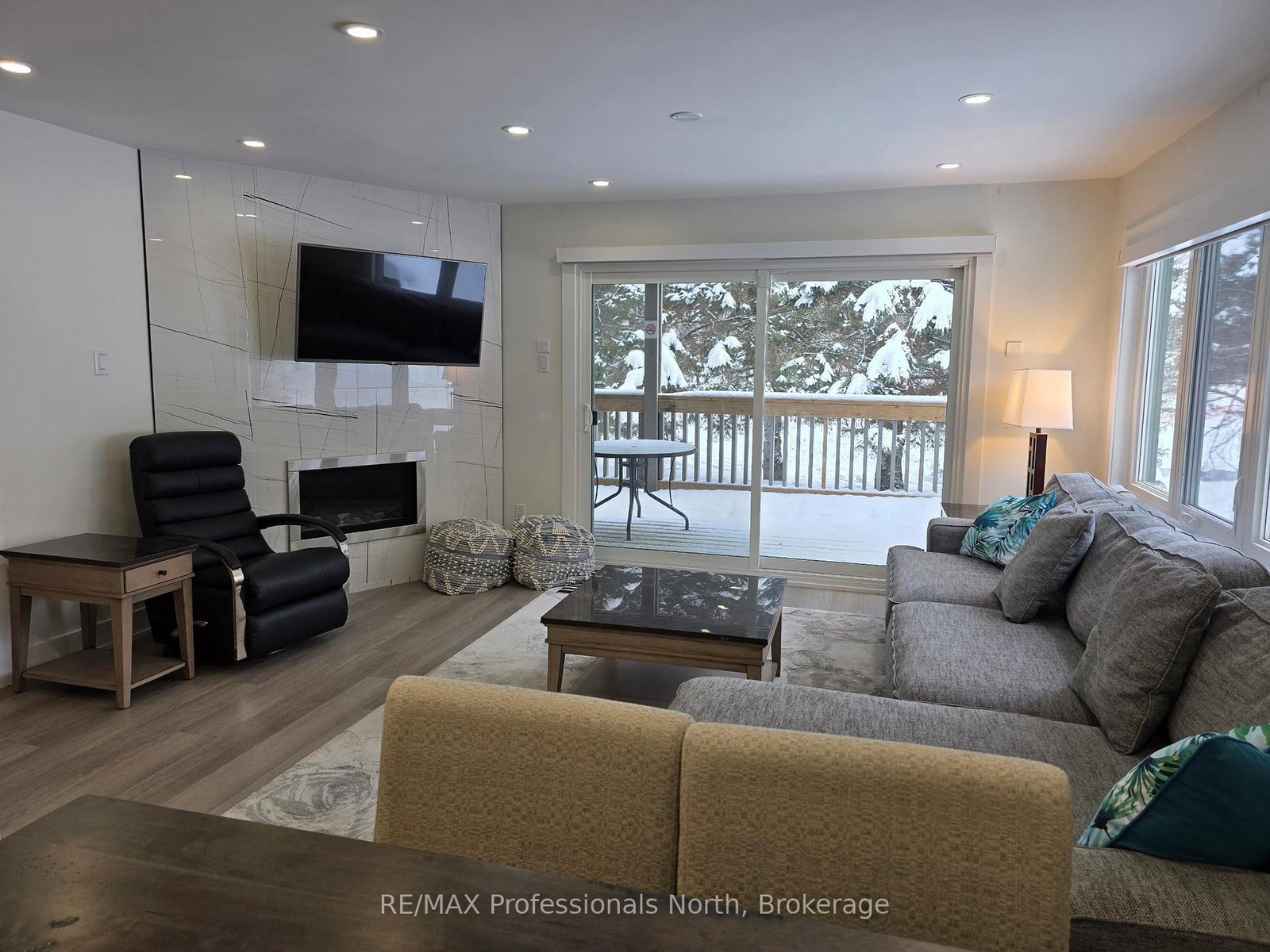 32-deerhurst-greens-drive-huntsville-ontario-x12828664