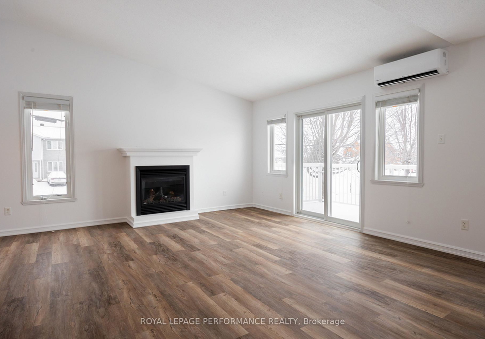 54-sandfield-avenue-north-glengarry-ontario-x12828980