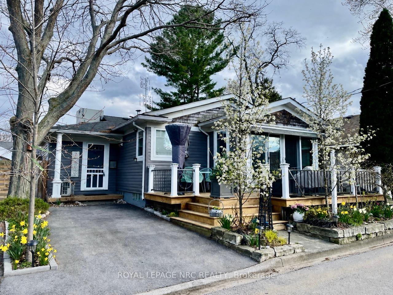11-peel-street-st-catharines-ontario-x12829110