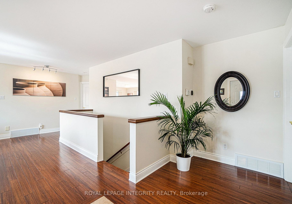 55-rowan-drive-south-dundas-ontario-x12829120
