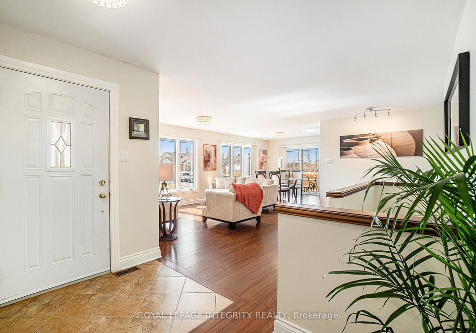 55-rowan-drive-south-dundas-ontario-x12829120