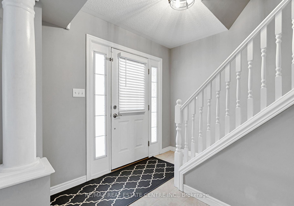 16-falconridge-court-st-thomas-ontario-x12829188