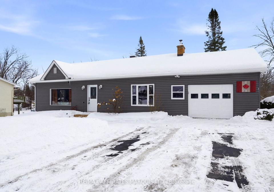 17224-county-road-18-south-stormont-ontario-x12829712