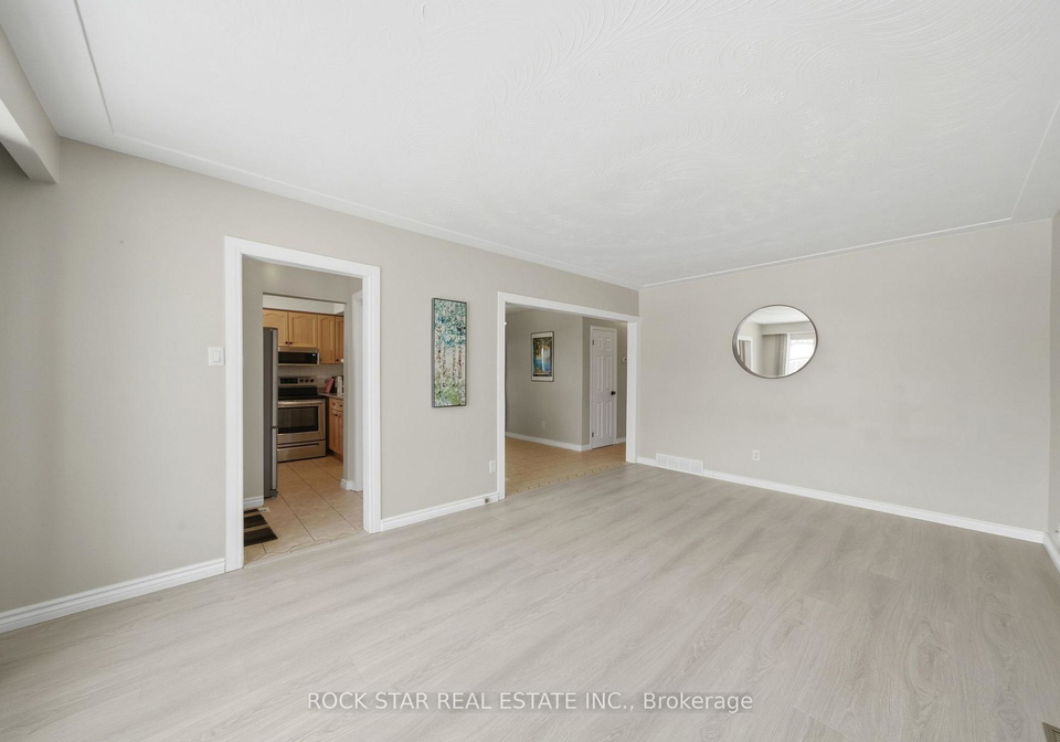 60-champlain-avenue-hamilton-ontario-x12830118