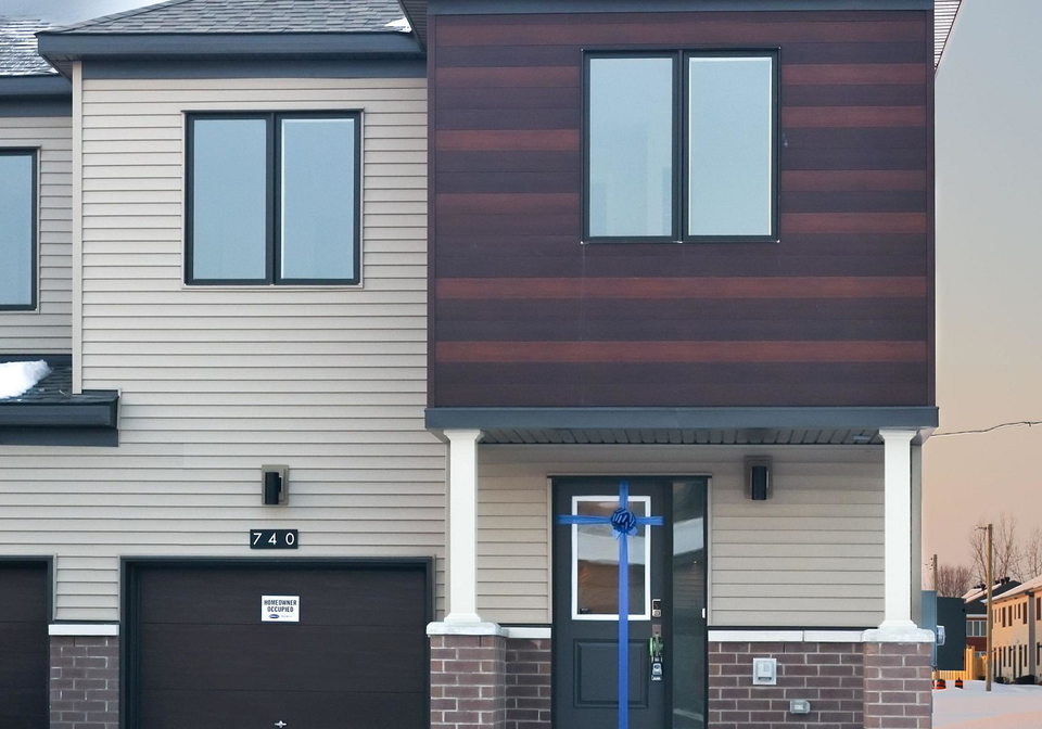 740-ticture-place-kanata-ontario-x12830528