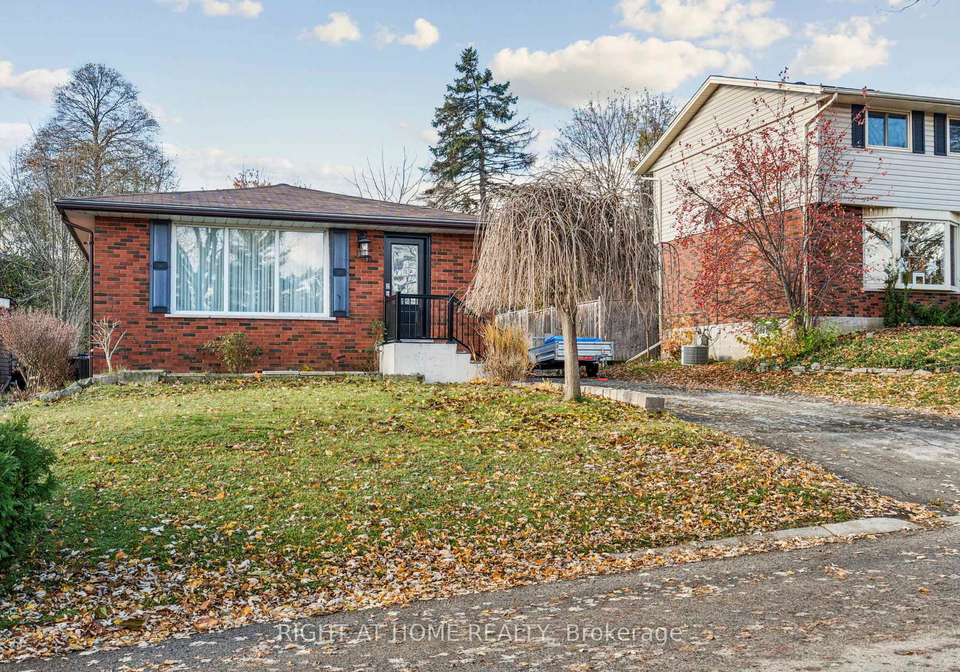 16-green-meadow-way-hamilton-ontario-x12830582