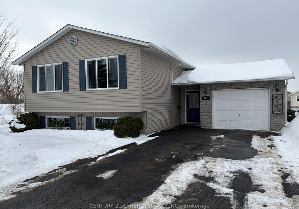 400-sweezey-court-pembroke-ontario-x12830684