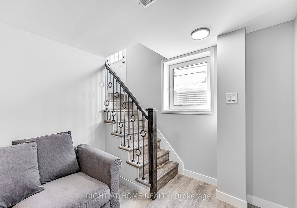 902-kenzie-street-ottawa-ontario-x12830786