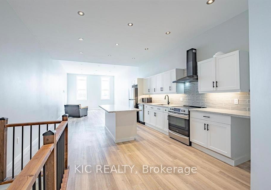 13-colborne-street-kawartha-lakes-ontario-x12830956