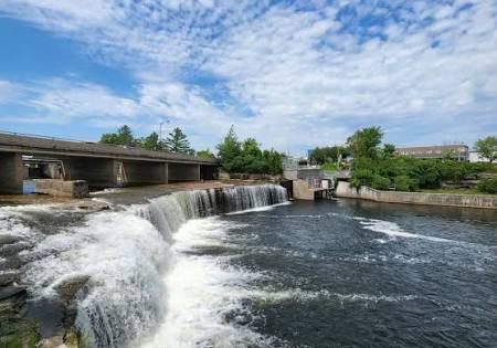 13-colborne-street-kawartha-lakes-ontario-x12830956
