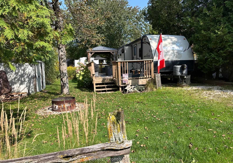 7489-sideroad-5-e-wellington-north-ontario-x12831460
