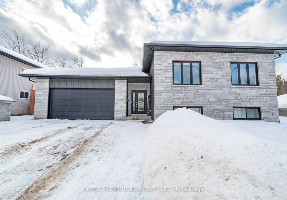 5-harry-street-petawawa-ontario-x12831768