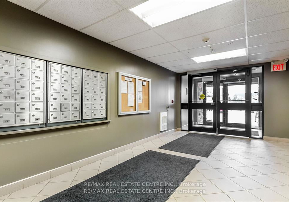 67-kingsbury-square-guelph-ontario-x12832062