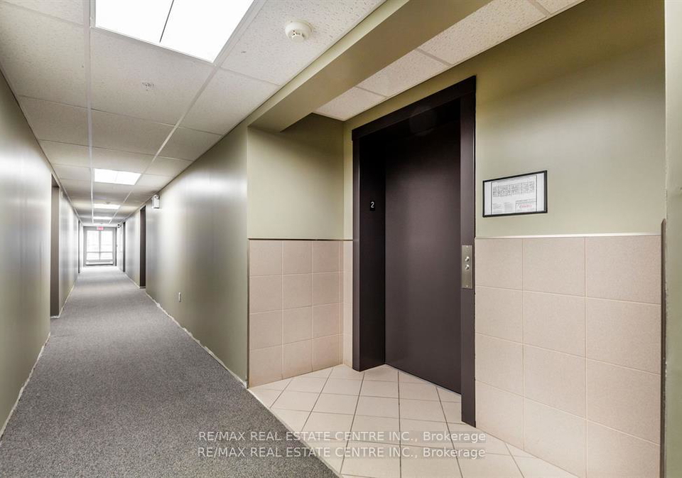 67-kingsbury-square-guelph-ontario-x12832062