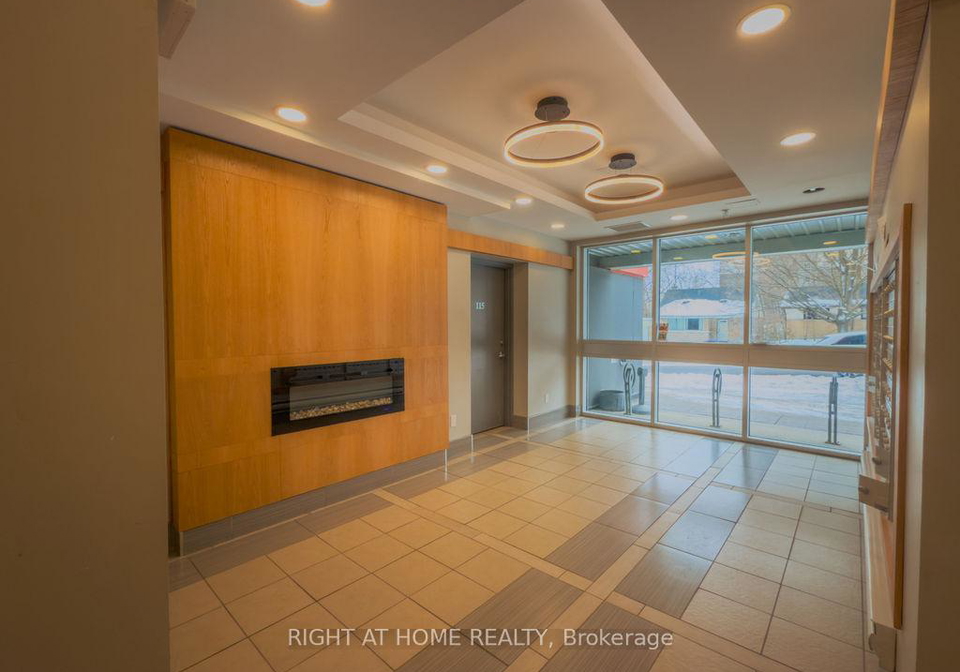 258a-sunview-street-waterloo-ontario-x12832078