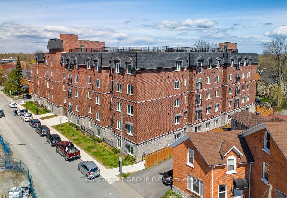 501-frontenac-street-kingston-ontario-x12832164