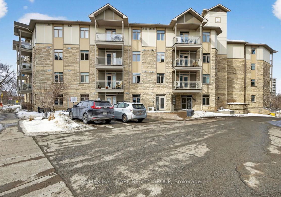 1201-ohio-street-ottawa-ontario-x12832366