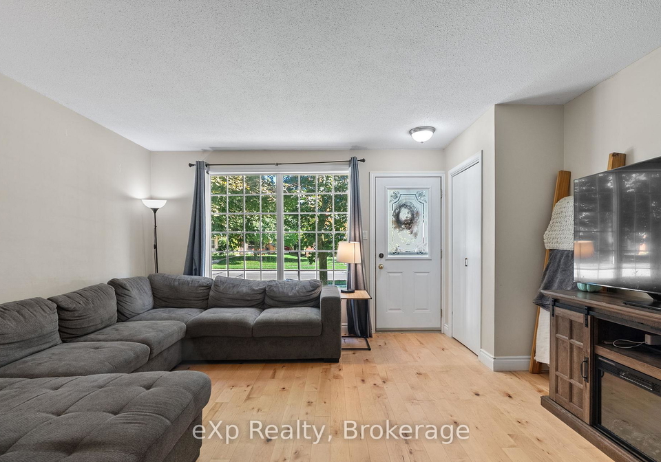 286-dufferin-street-stratford-ontario-x12832450