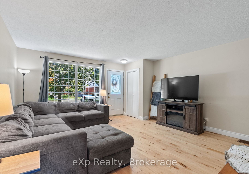 286-dufferin-street-stratford-ontario-x12832450