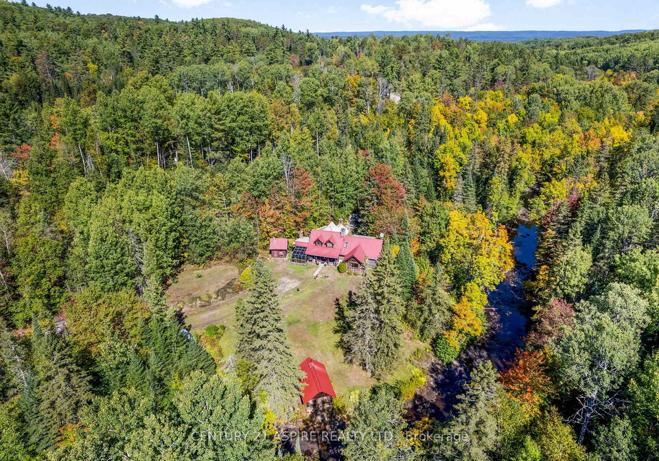 3050-paugh-lake-road-madawaska-valley-ontario-x12832482