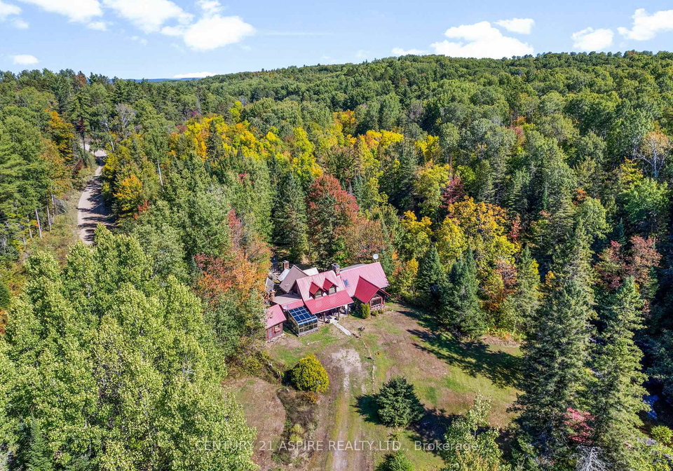 3050-paugh-lake-road-madawaska-valley-ontario-x12832482