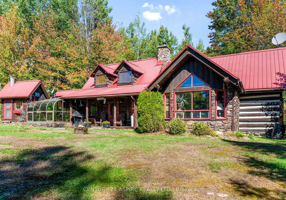 3050-paugh-lake-road-madawaska-valley-ontario-x12832482