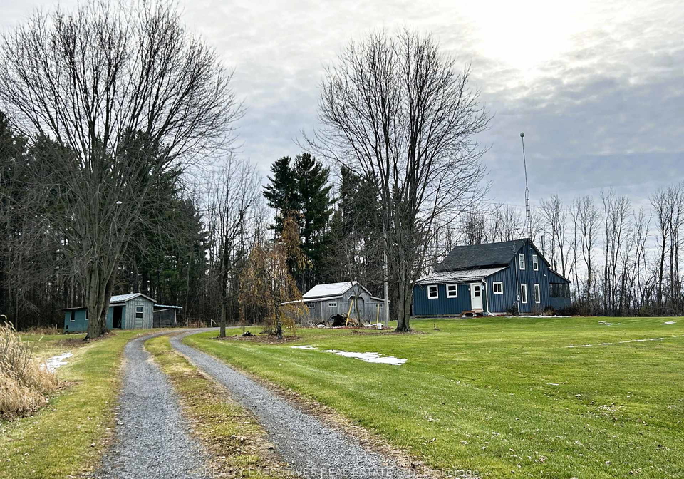 10030-glen-stewart-road-south-dundas-ontario-x12832520