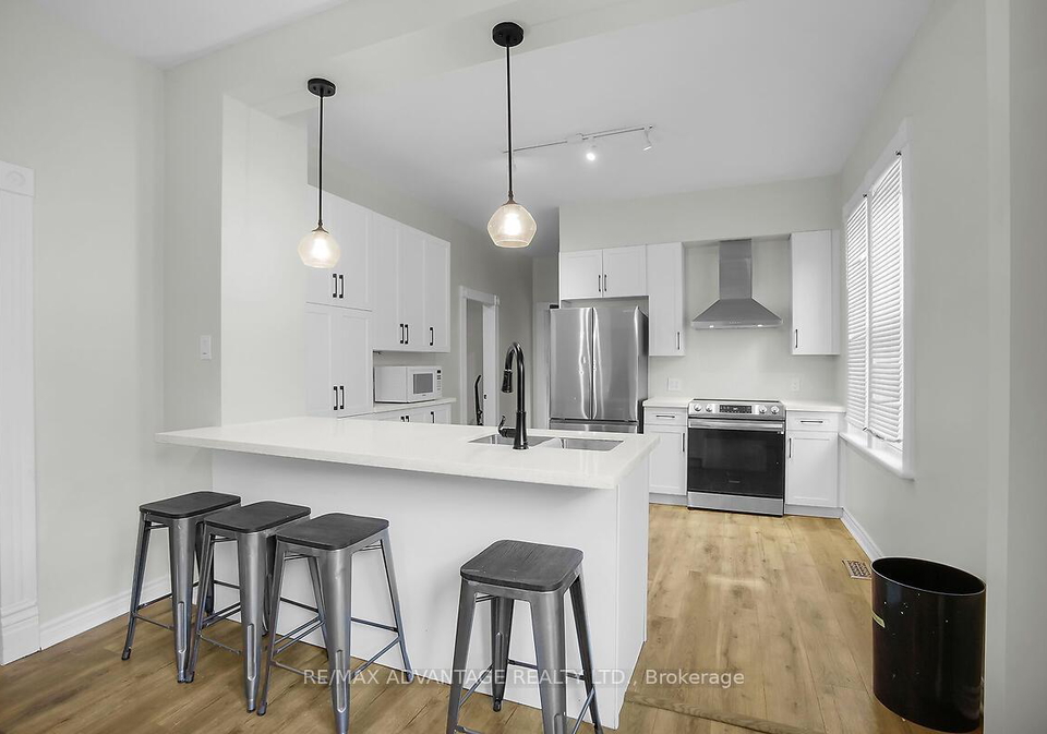 252-cheapside-street-london-east-ontario-x12832758