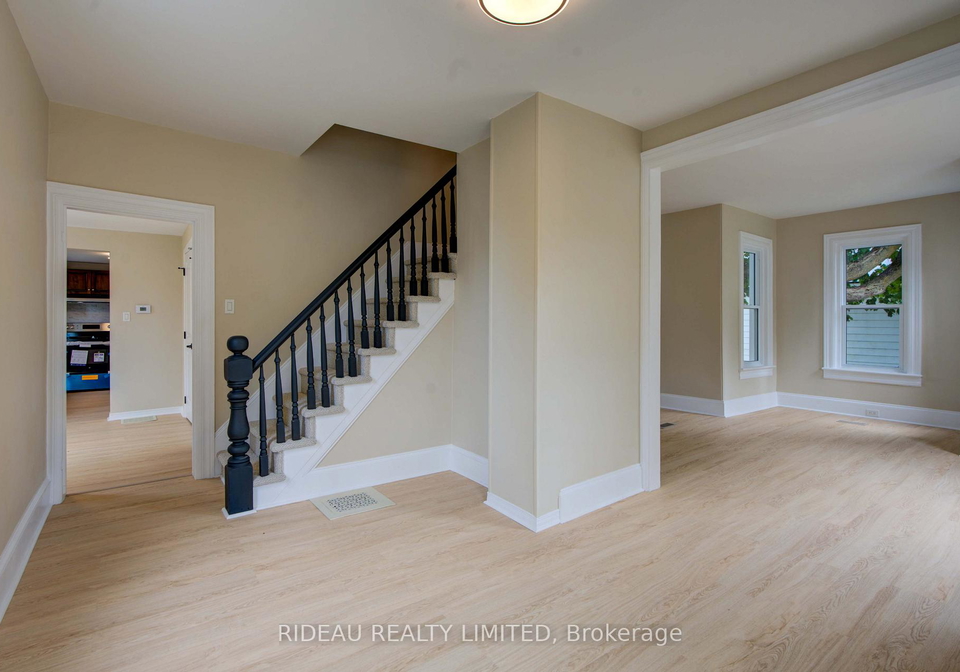 342-kitley-line-8-road-elizabethtown-kitley-ontario-x12832786
