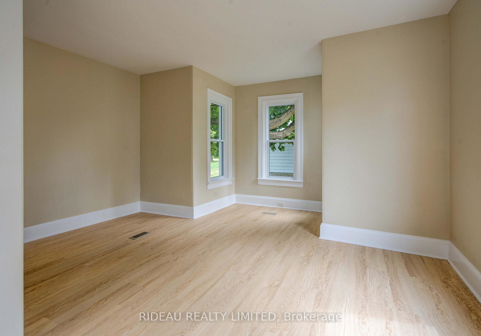 342-kitley-line-8-road-elizabethtown-kitley-ontario-x12832786