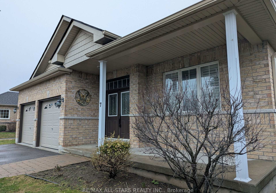 7-parkside-drive-kawartha-lakes-ontario-x12832812