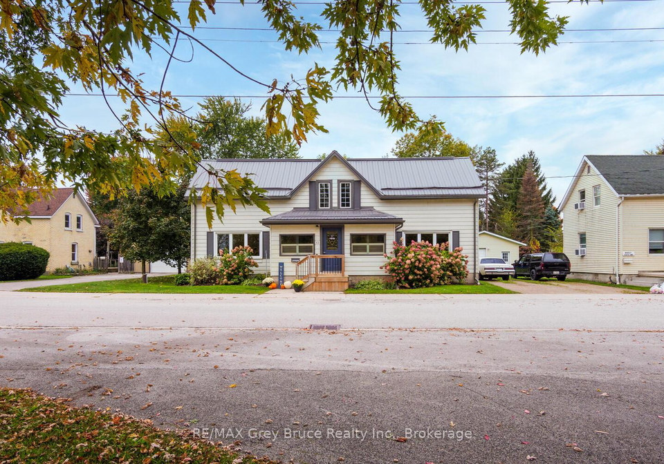 13-king-street-brockton-ontario-x12832824
