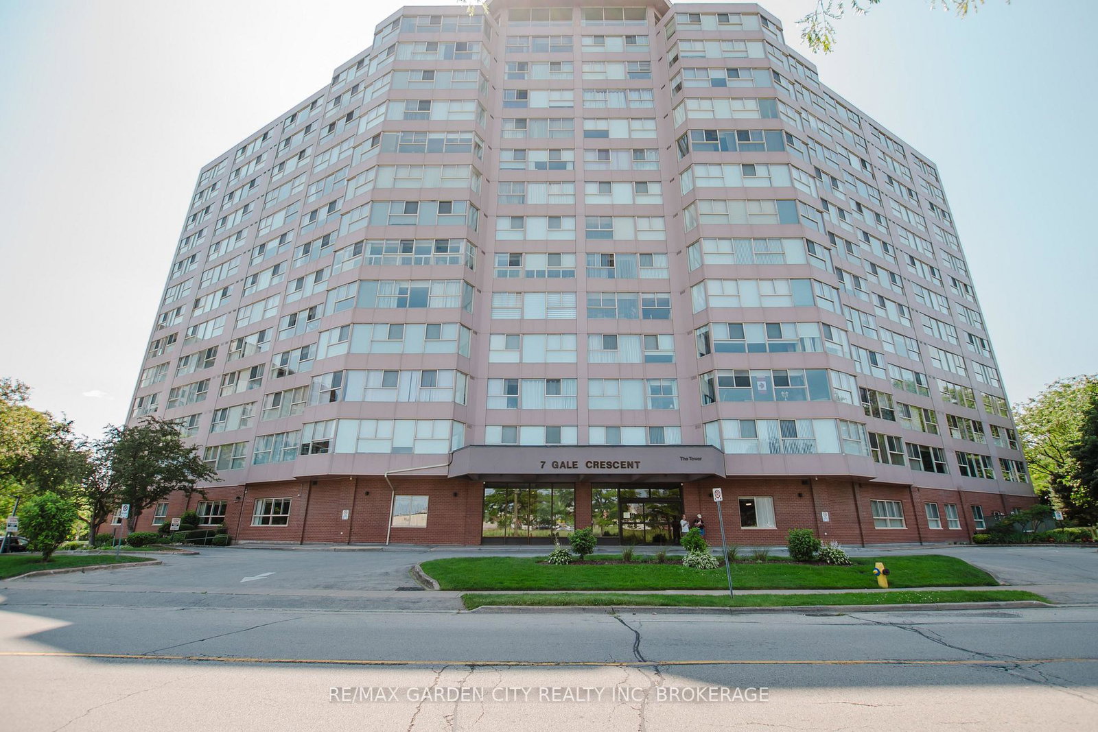 7-gale-crescent-st-catharines-ontario-x12833280