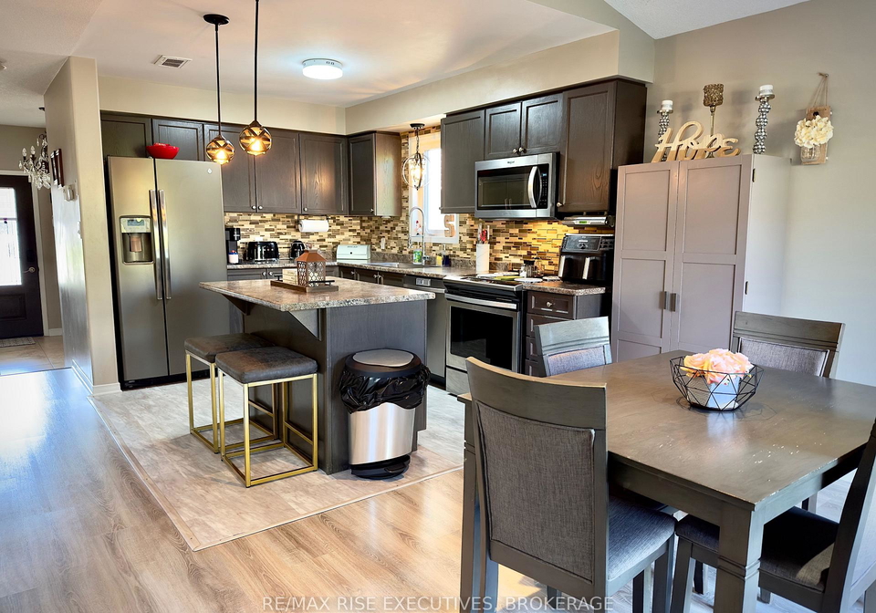 1651-crimson-crescent-kingston-ontario-x12833300